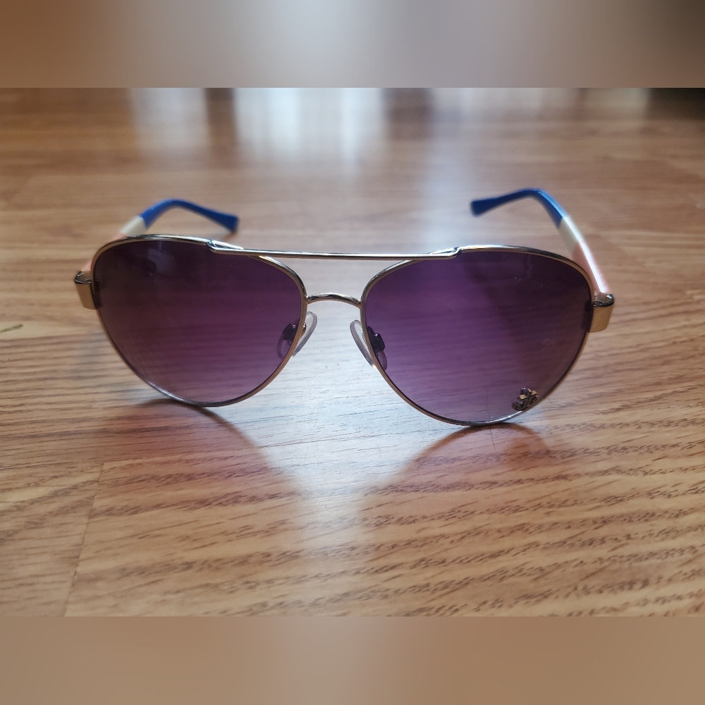 Aviator sunglasses